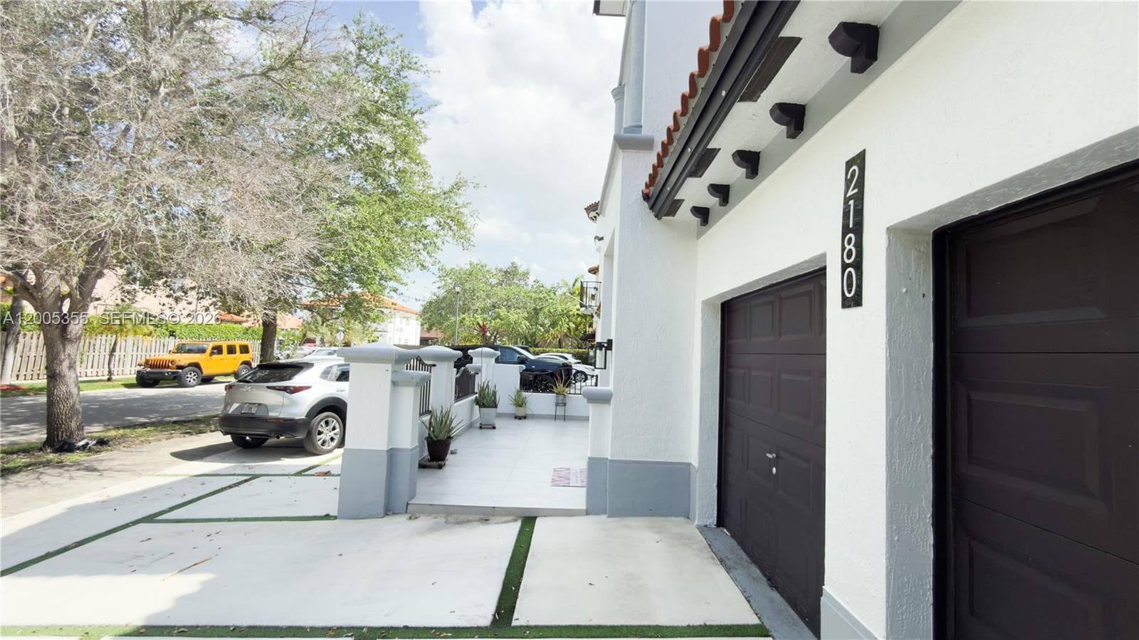Single-family home at 2180 SW 152nd Pl, Miami — photo 3