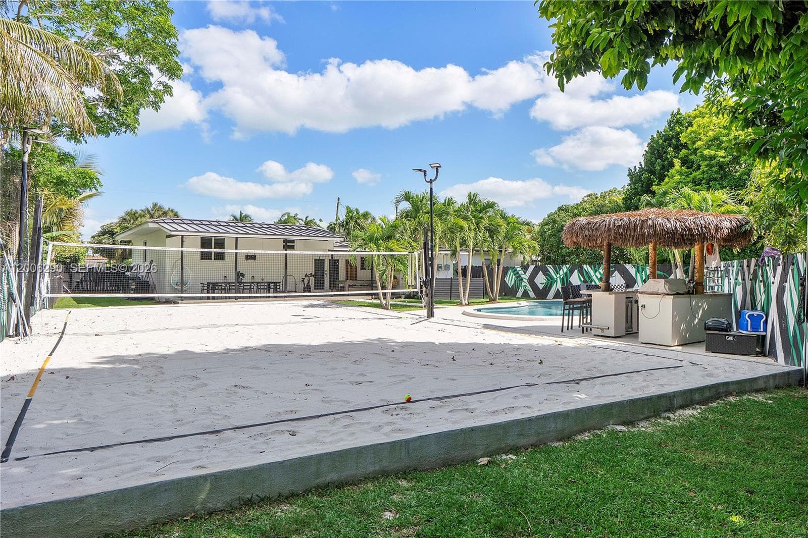 Beach Tennis and Sand Volleyball Court with adjustable system