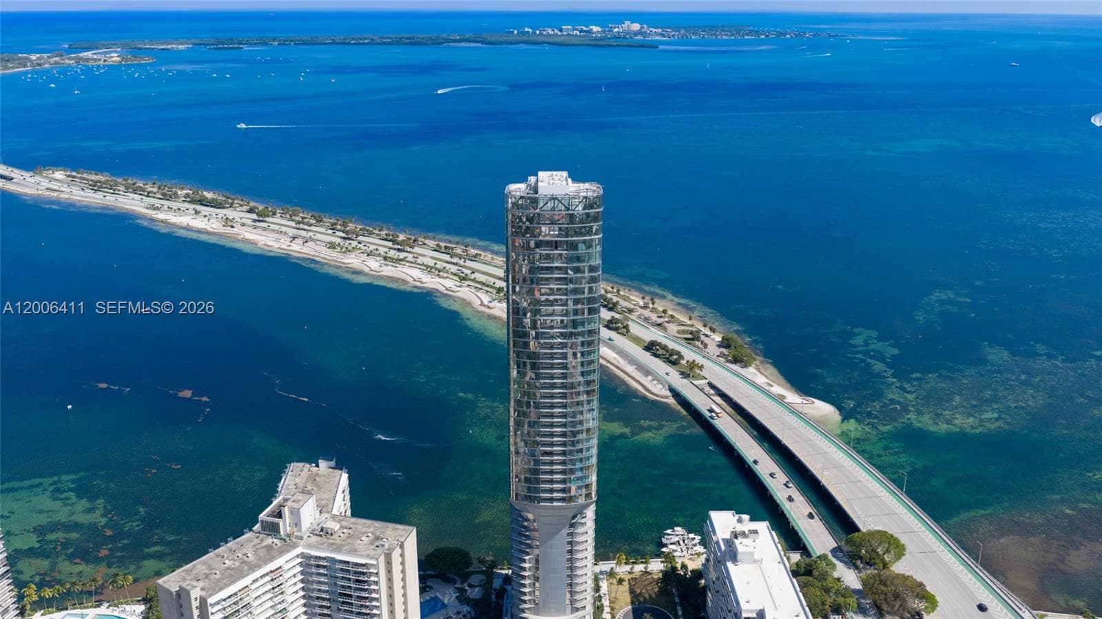 Condo en 175 SE 25th Road, Miami — foto 2