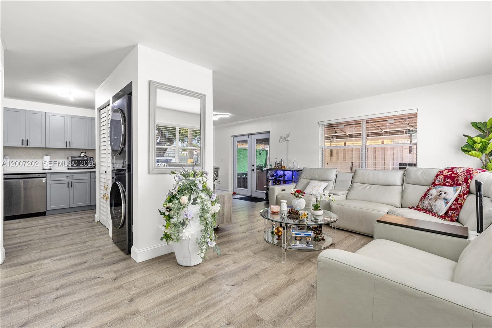 Condo en 203 NE 12th Ave, Homestead — foto 1