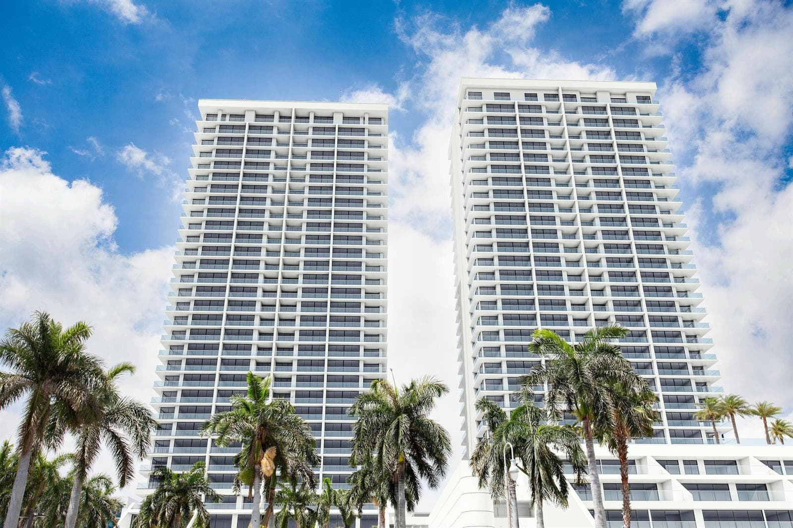 Condo at 529 S Flagler Drive, West Palm Beach, FL