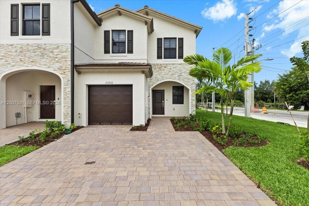 Townhouse at 23210 SW 133rd Ct, Miami — photo 1