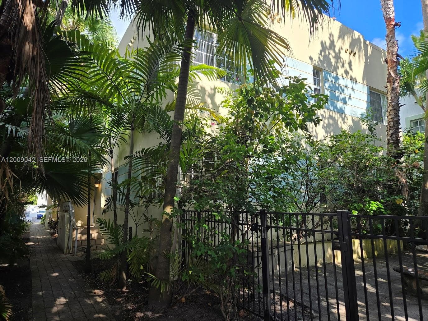Condo at 1219 Meridian Ave, Miami Beach, FL