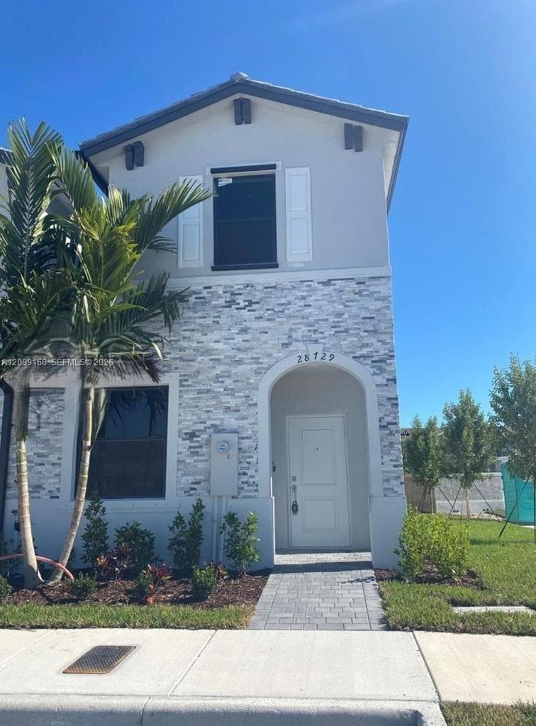 Townhouse at 28729 SW 132nd Pl, Homestead, FL