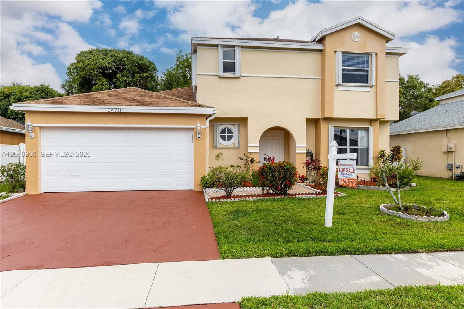 Single-family home at 9470 Atlantic St, Miramar — photo 2