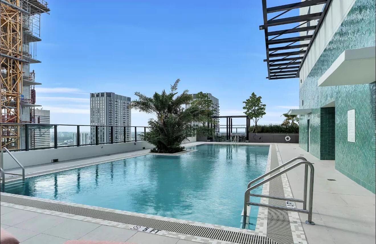 Condo at 11 NE 6th Street, Miami, FL