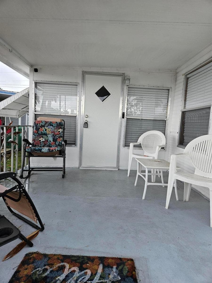Mobile home at 8550 SW 20th Street, Davie, FL