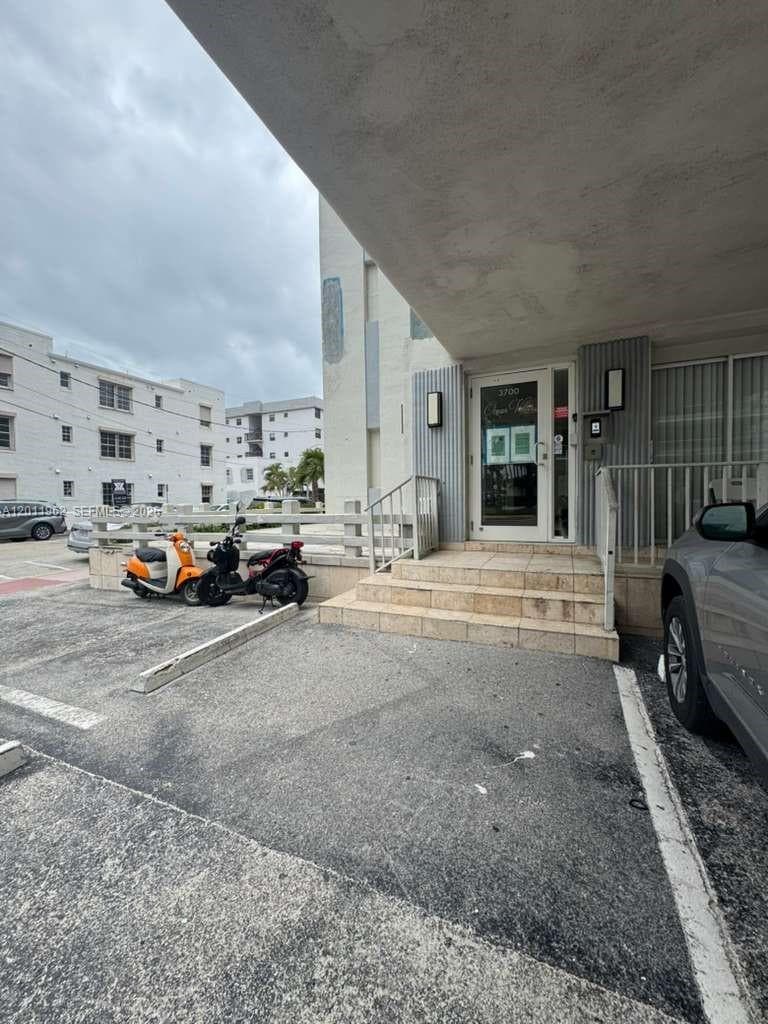 Condo at 3700 Collins Ave, Miami Beach, FL
