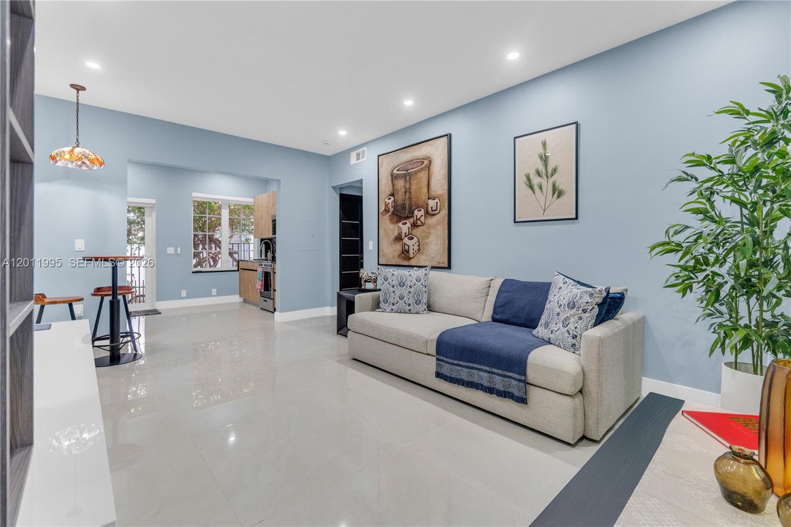 Condo at 1569 Euclid Ave, Miami Beach, FL