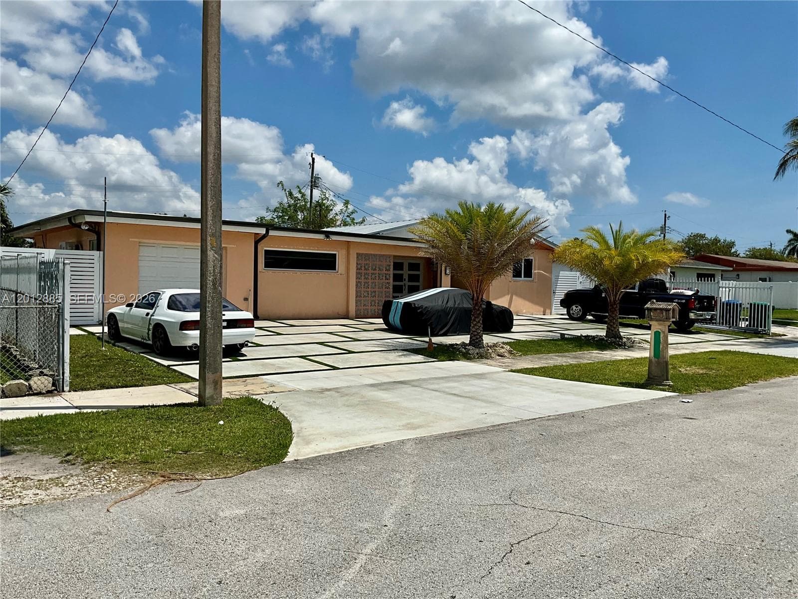 Single-family home at 11251 SW 181st St, Miami, FL