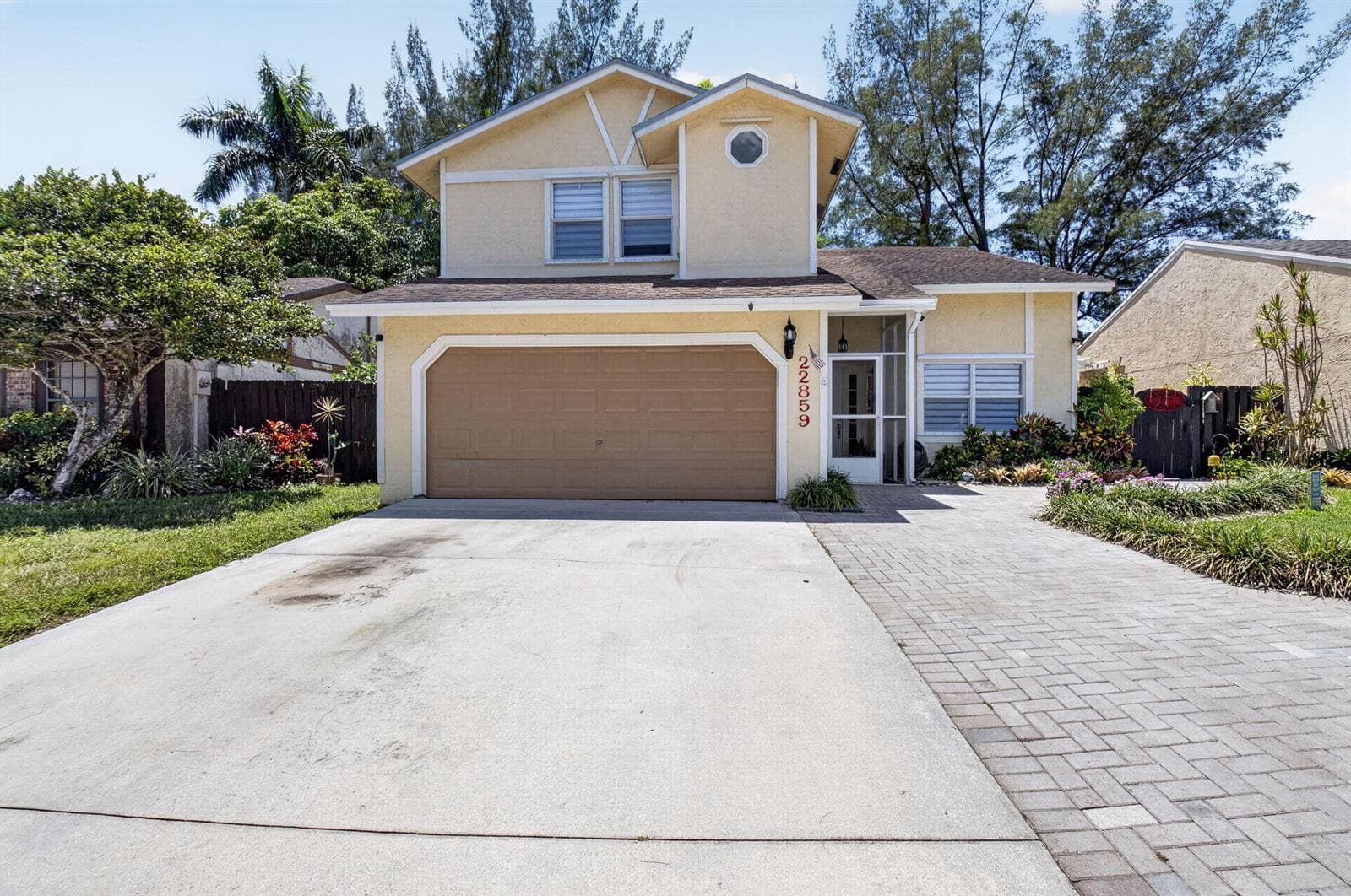 Single-family home at 22859 N Sandalfoot Boulevard, Boca Raton, FL