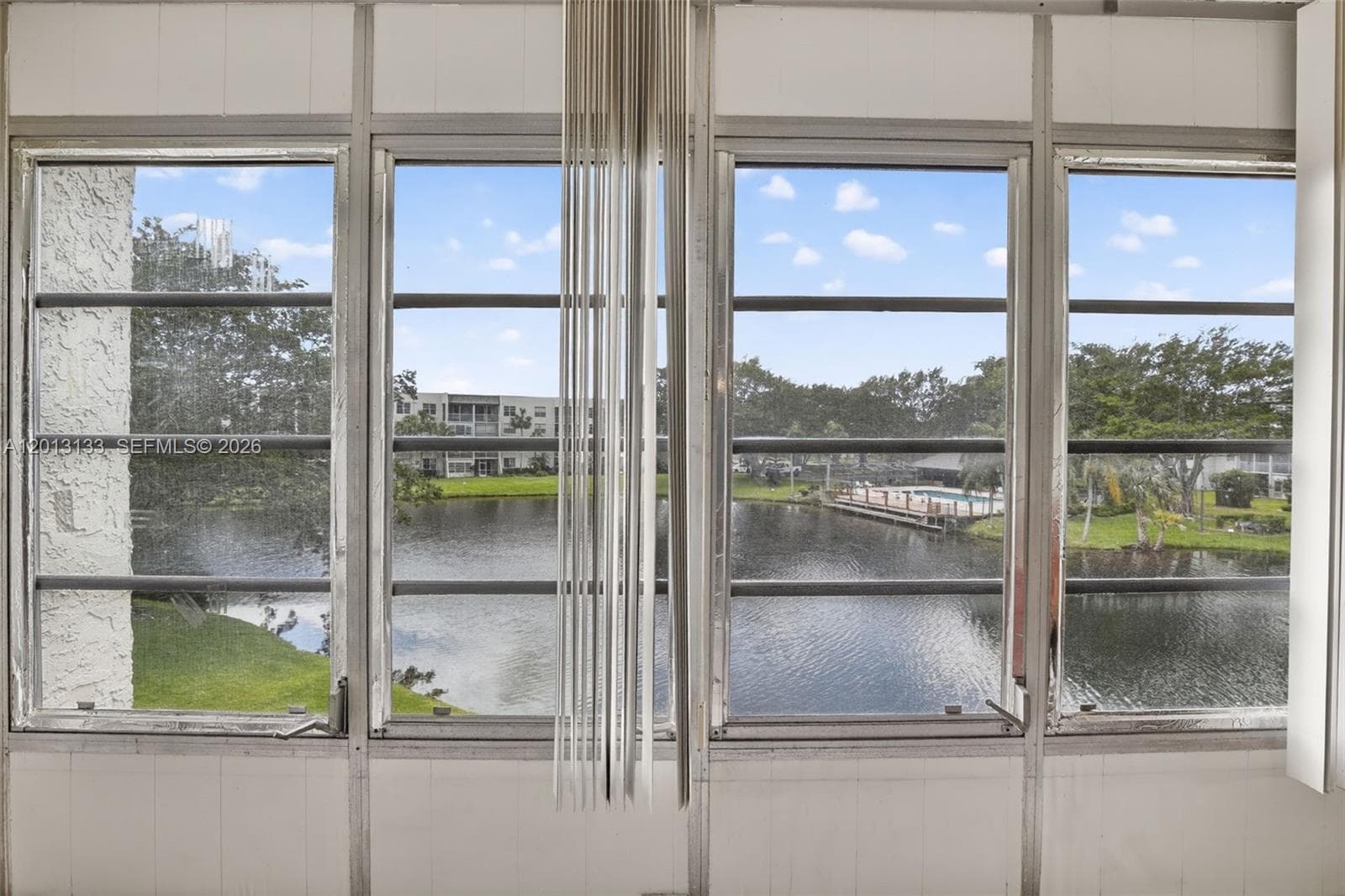 Condo at 9330 Lagoon Pl, Davie — photo 2