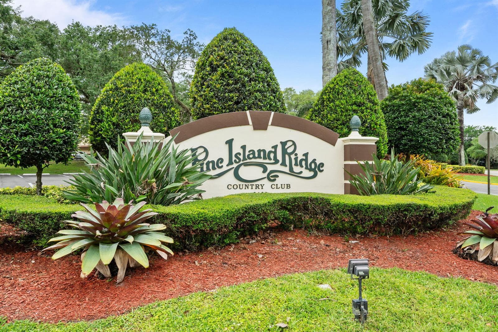 Condo at 9470 Live Oak Place, Davie, FL