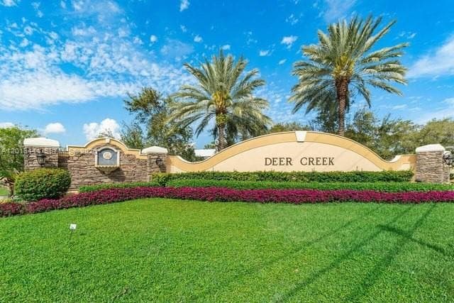 Townhouse at 3427 Deer Creek Palladian Cir, Deerfield Beach, FL