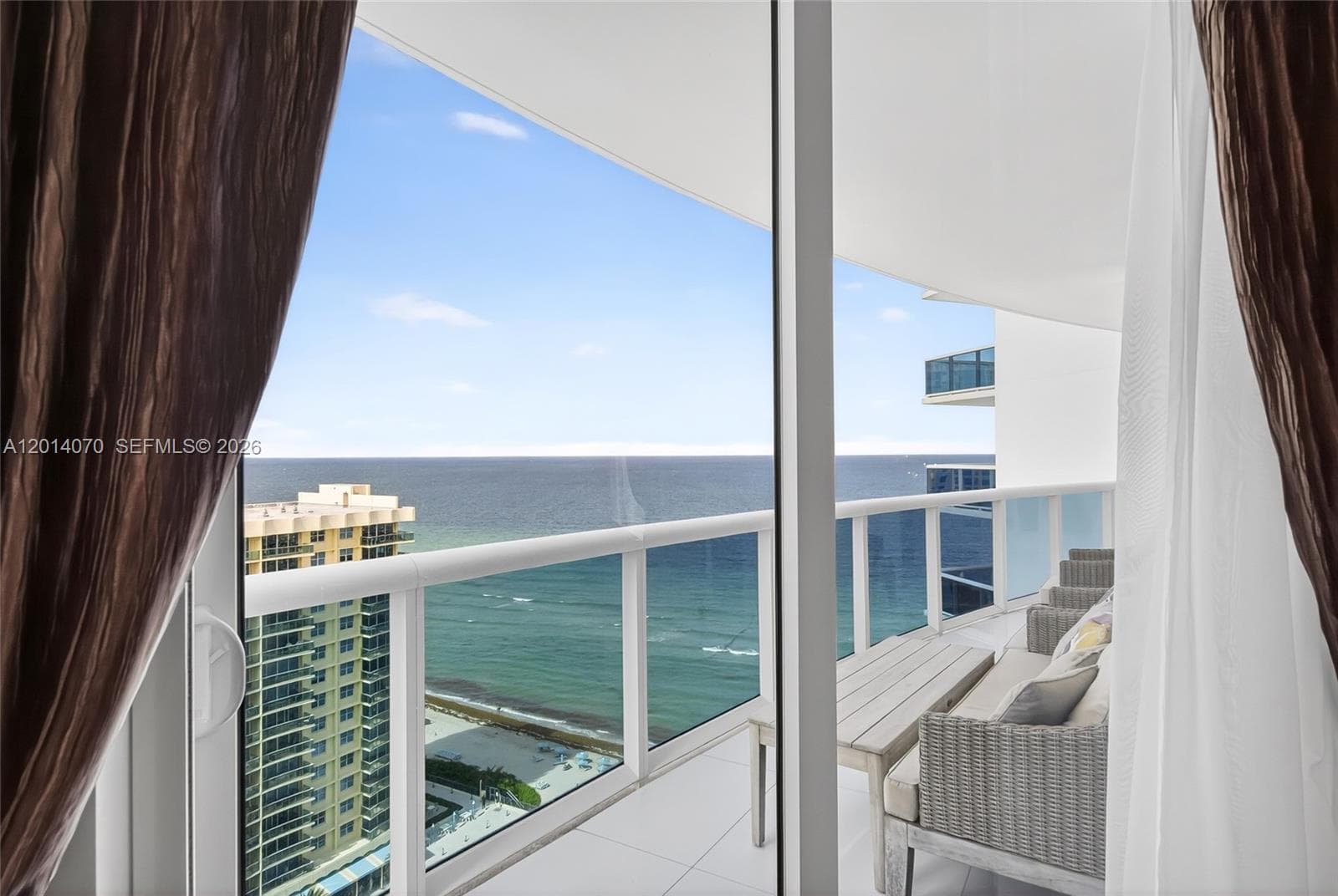 Condo at 2711 S Ocean Dr, Hollywood, FL