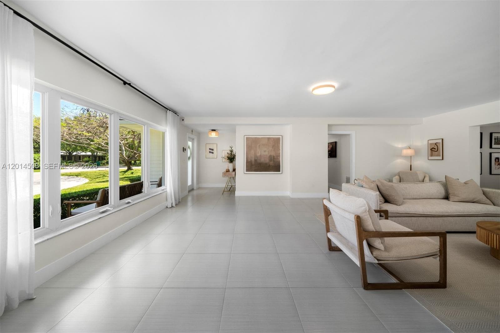 Single-family home at 6450 SW 128th St, Pinecrest — photo 3