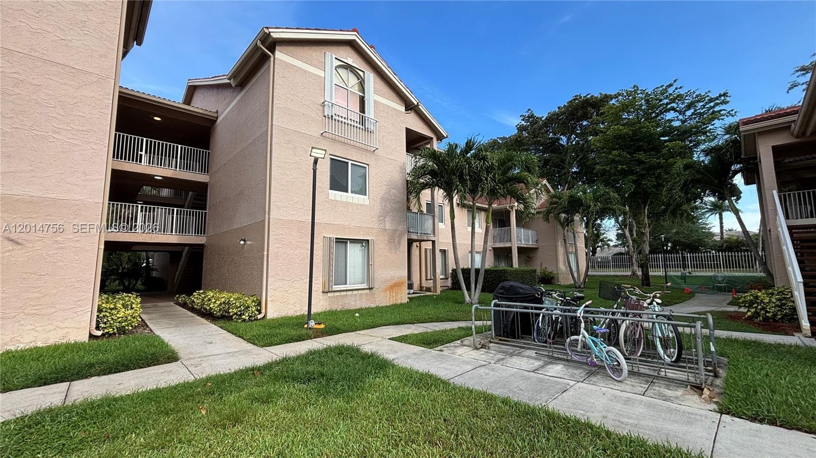 Condo at 10420 SW 158th Ct, Miami, FL