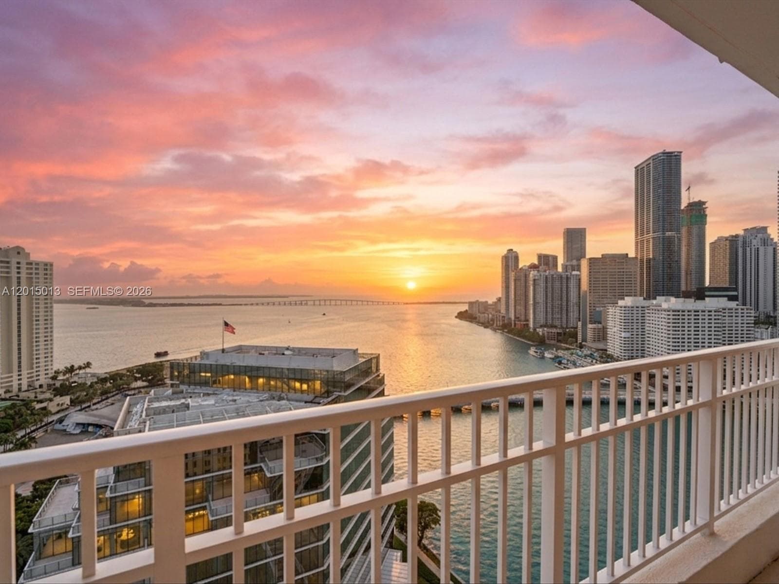 Condo at 701 Brickell Key Blvd, Miami — photo 2