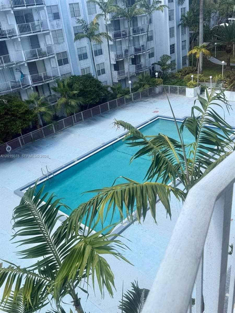 Condo at 488 NW 165th St Rd, Miami, FL