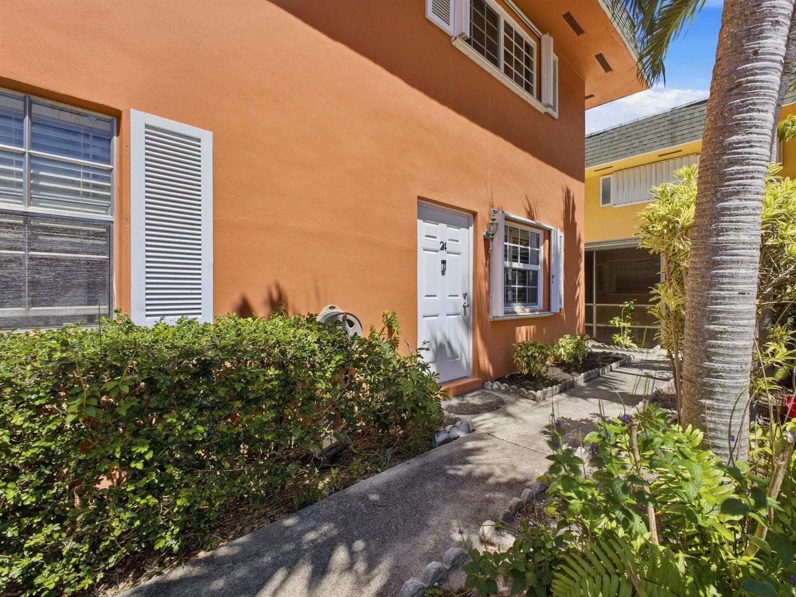 Condo at 2200 Monroe Street, Hollywood, FL
