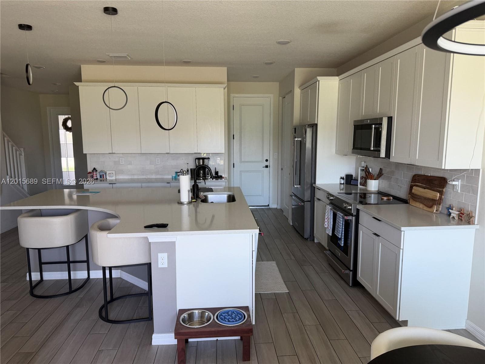 Single-family home at 2162 Appleton Cir N, Oakland Park — photo 1