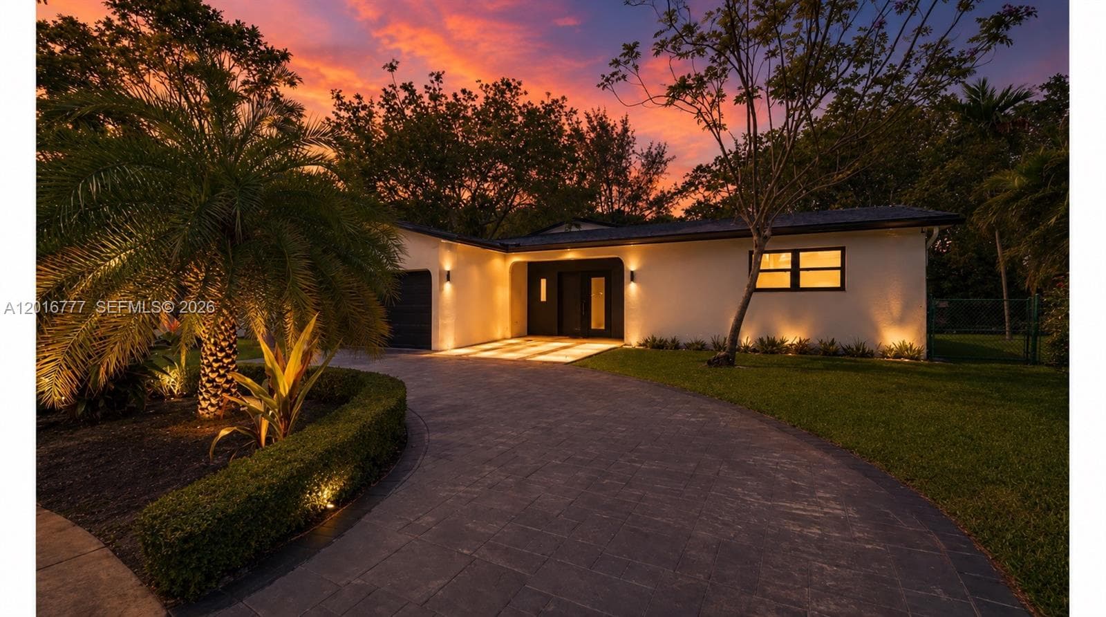 Single-family home at 3411 Thomas St, Hollywood — photo 1