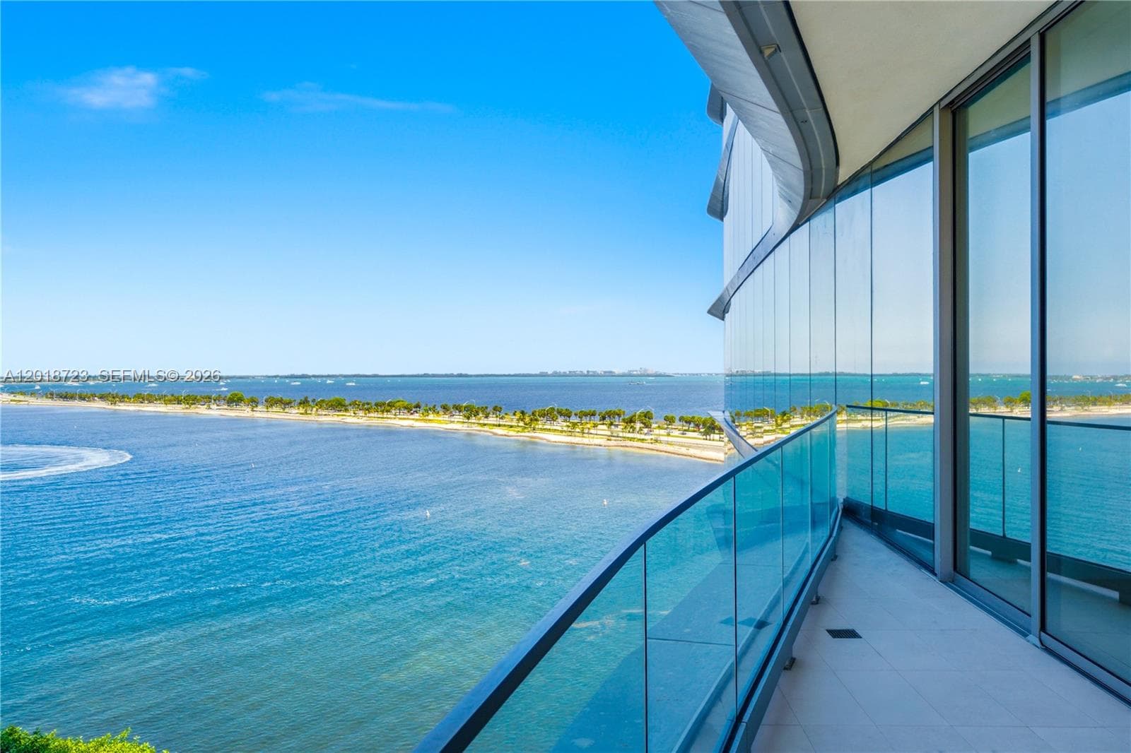 Condo at 175 SE 25 RD, Miami — photo 1