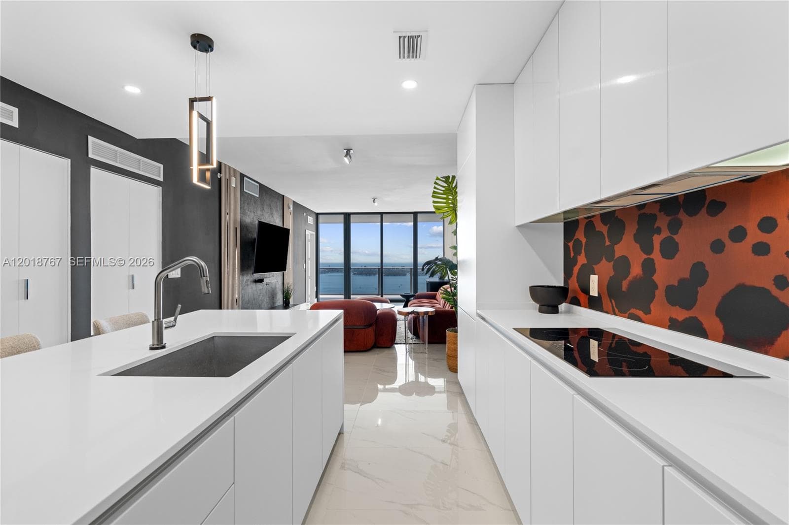 Condo at 700 NE 24th St, Miami — photo 2