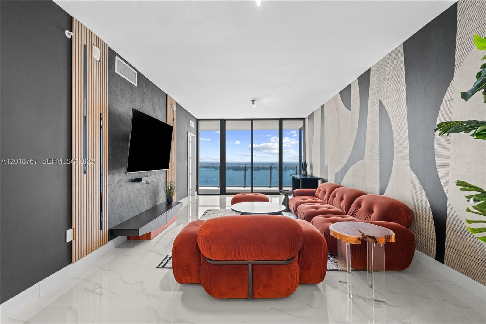Condo at 700 NE 24th St, Miami — photo 3