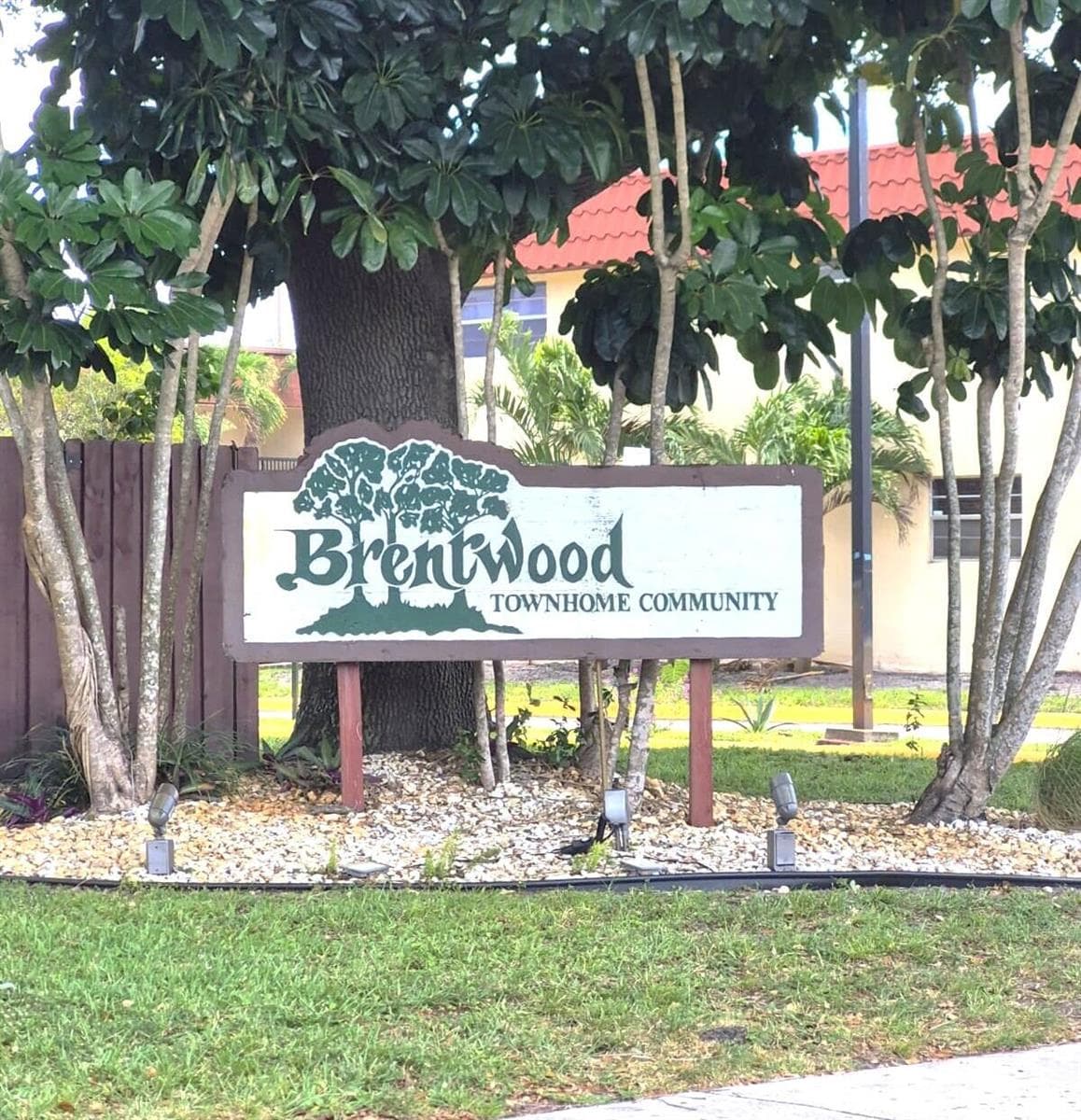 Townhouse at 6659 SW 41st Place, Davie, FL
