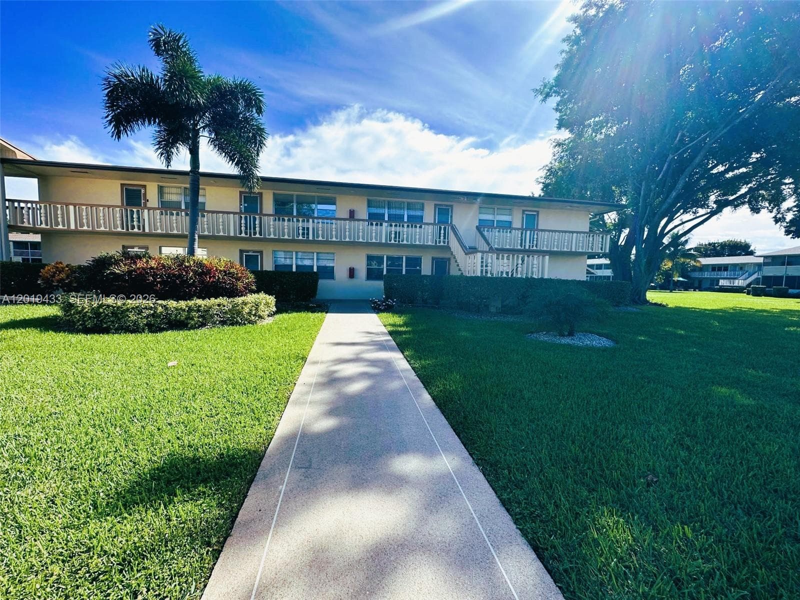 Condo at 70 Dorchester D, West Palm Beach, FL