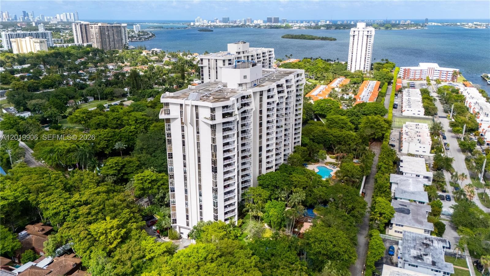 Condo at 2000 Towerside Ter, Miami — photo 1