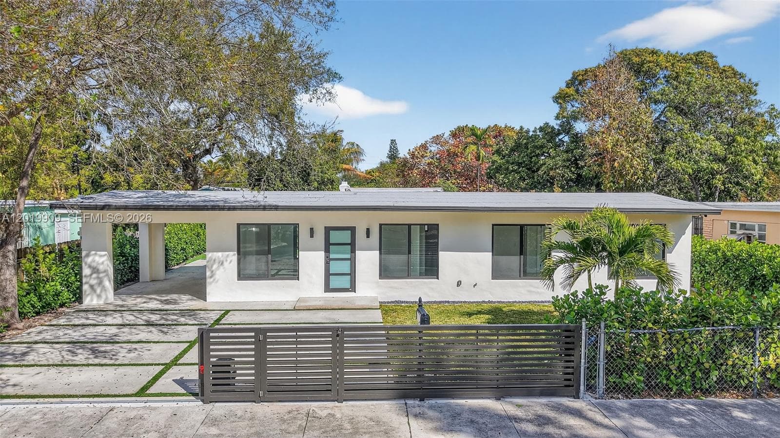 Single-family home at 53 NW 68th St, Miami — photo 1