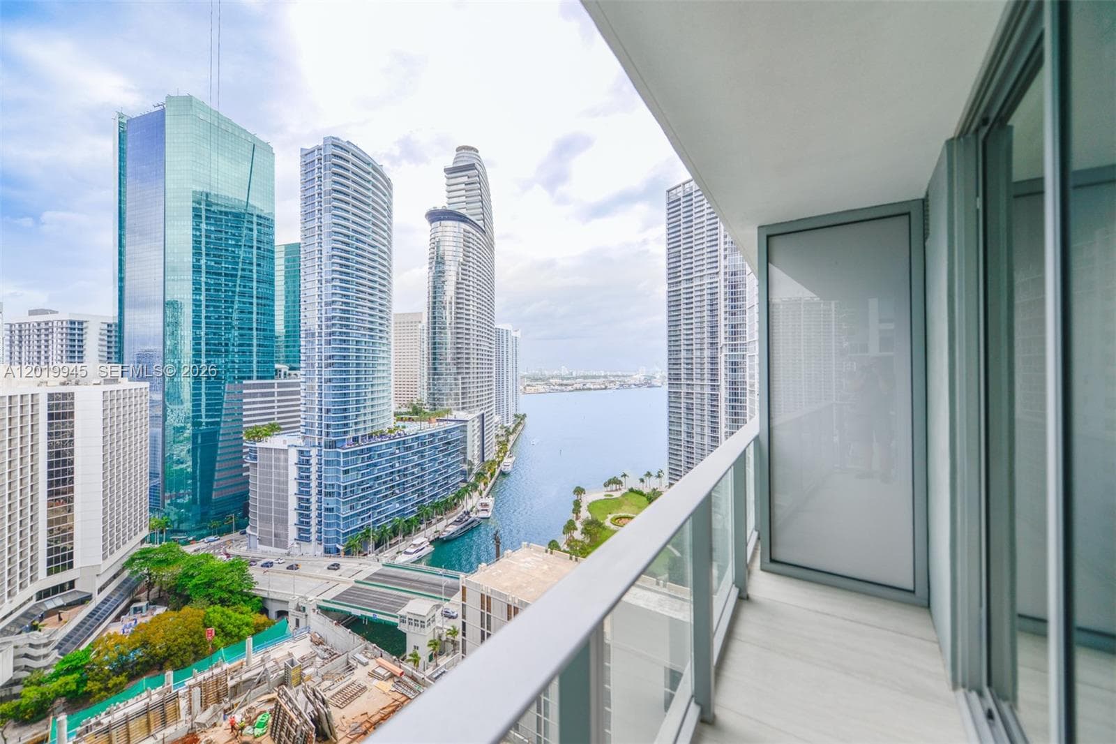 Condo at 77 5th St, Miami — photo 1