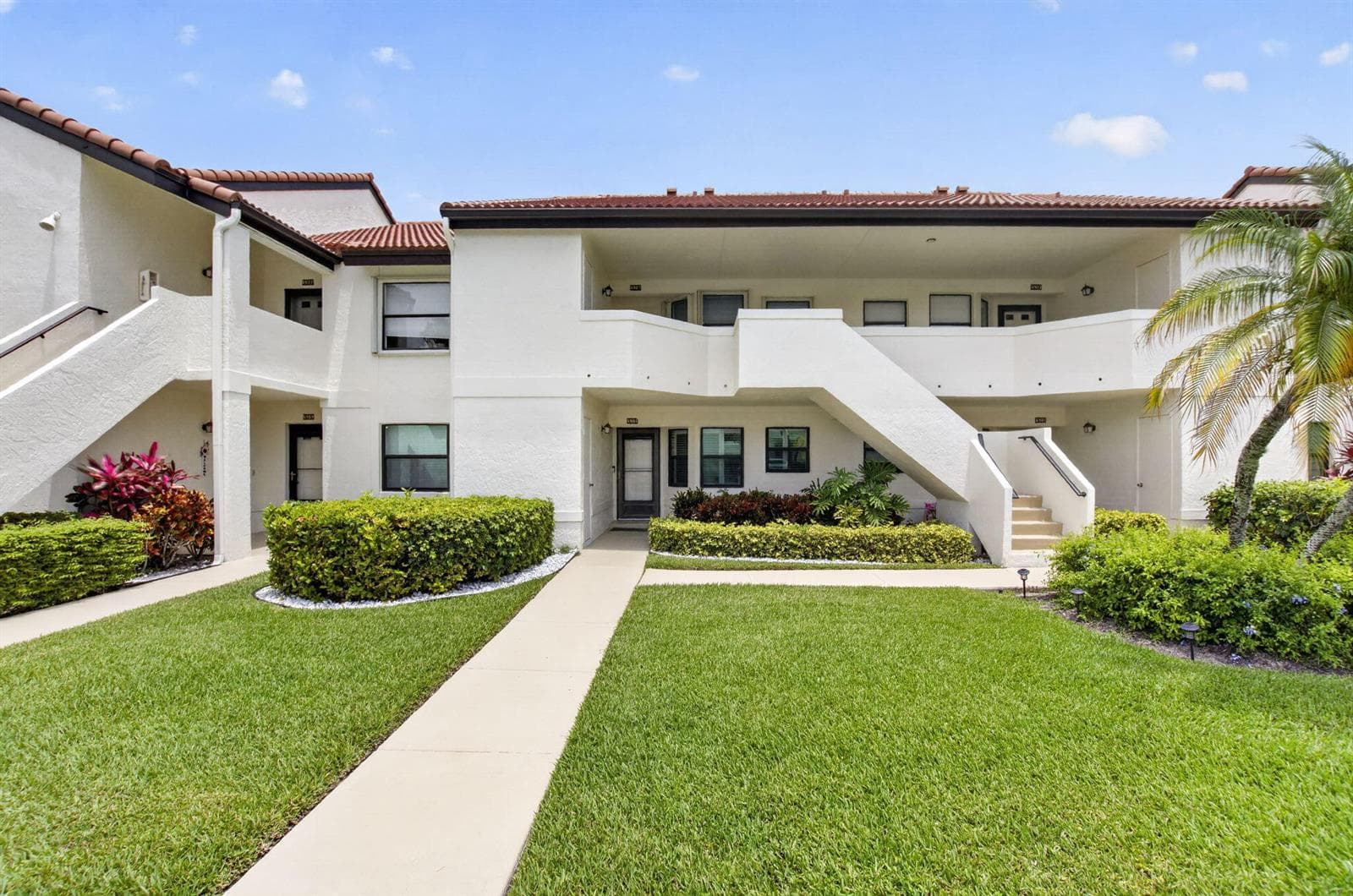 Condo at 5907 Parkwalk Drive, Boynton Beach, FL