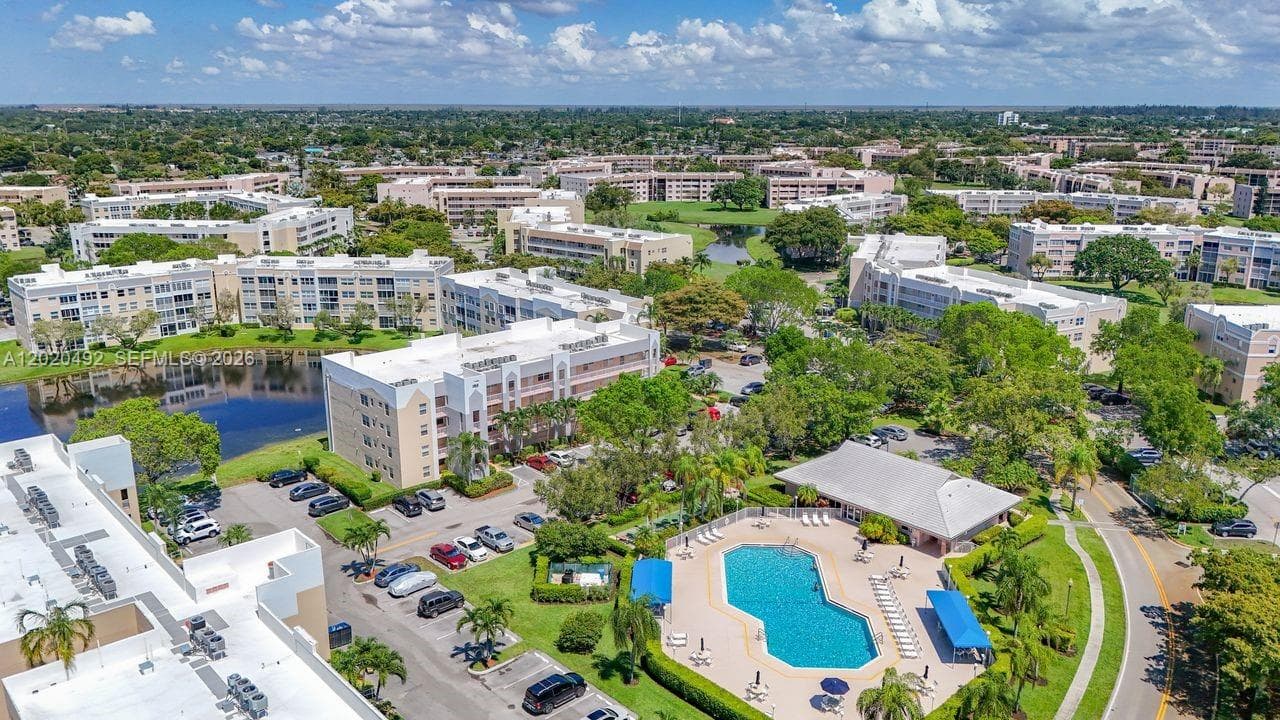 Condo at 10208 NW 24th Pl, Sunrise, FL