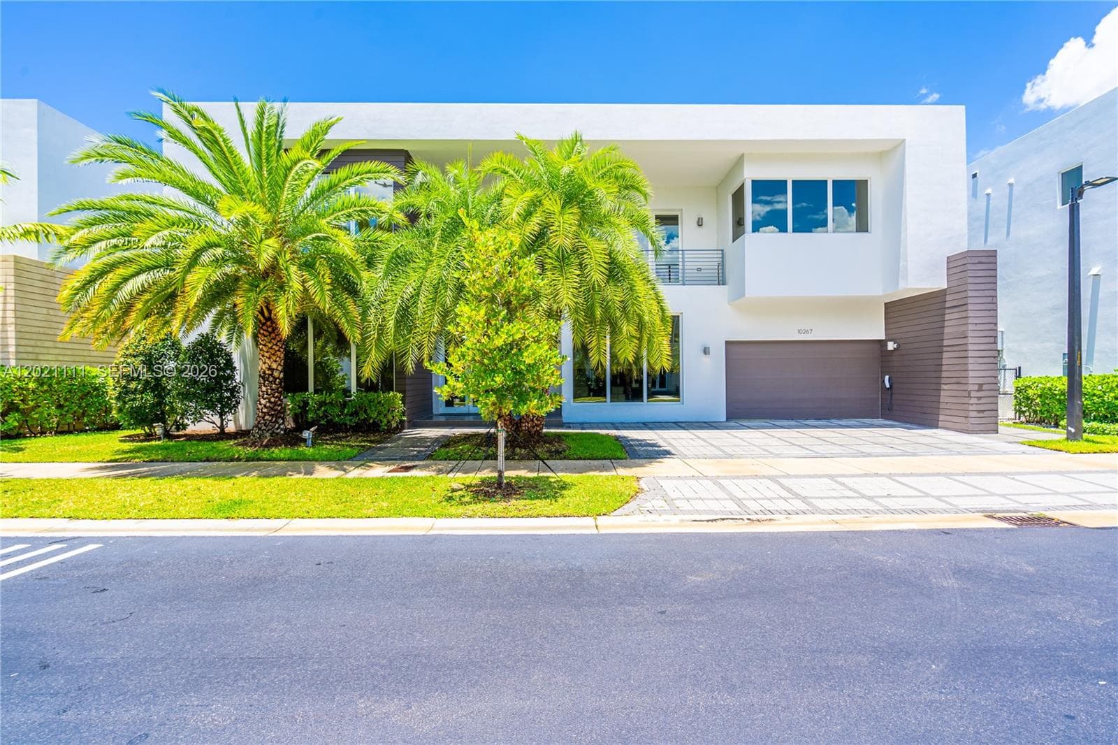 Single-family home at 10267 NW 75th Ter, Doral, FL