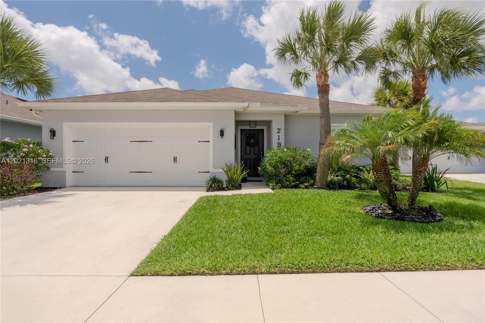Single-family home at 215 Raspberry Rd, Fort Pierce — photo 1