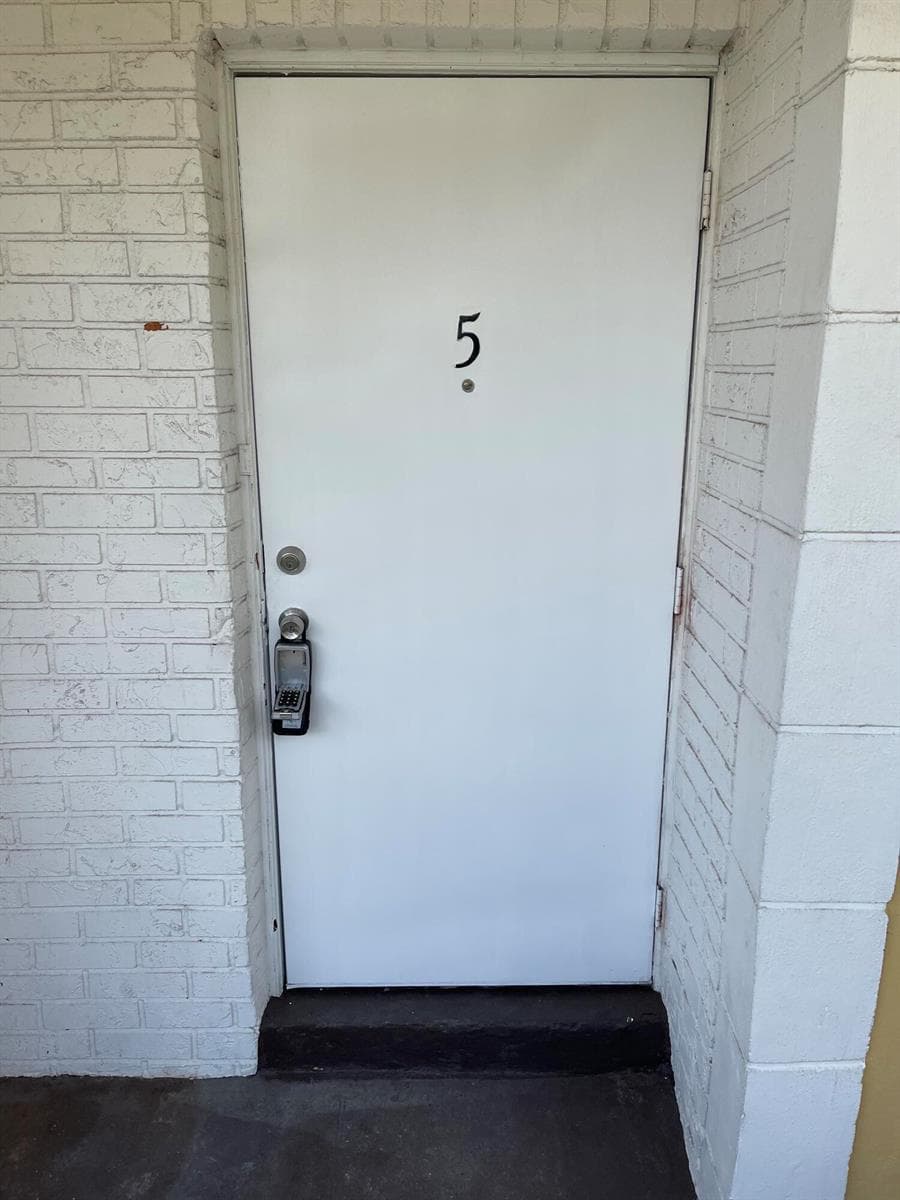 Condo at 440 SE 2nd Avenue, Deerfield Beach, FL