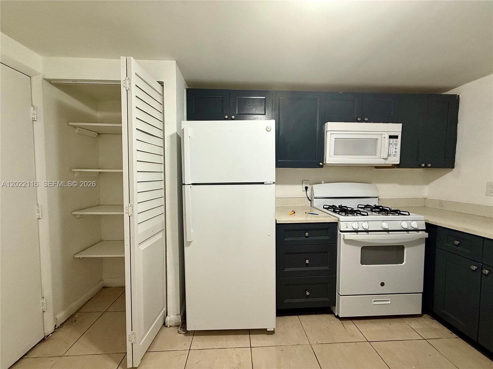Condo at 18101 NW 68th Ave, Hialeah — photo 3