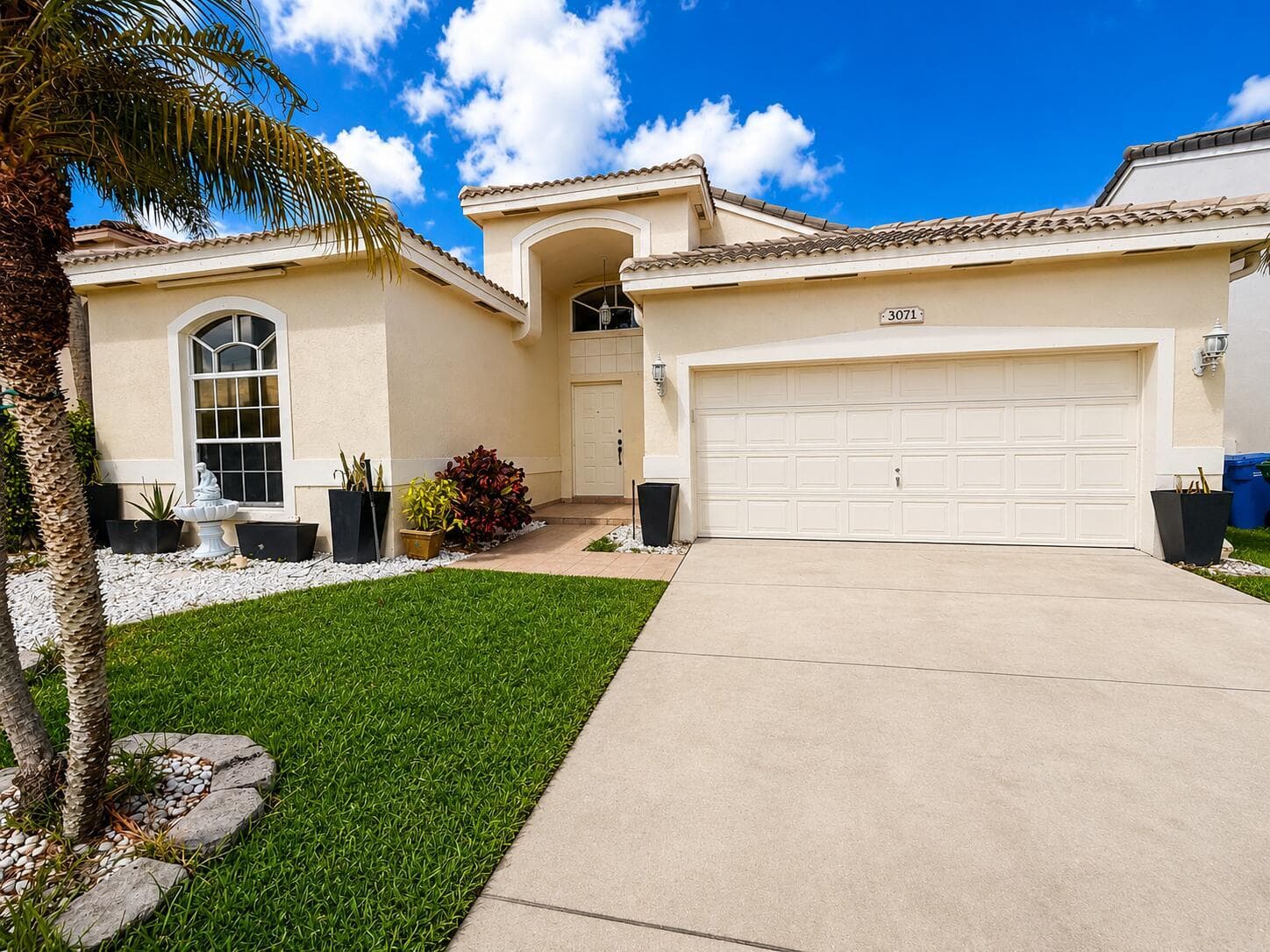Single-family home at 3071 Dogwood Lane, Margate, FL