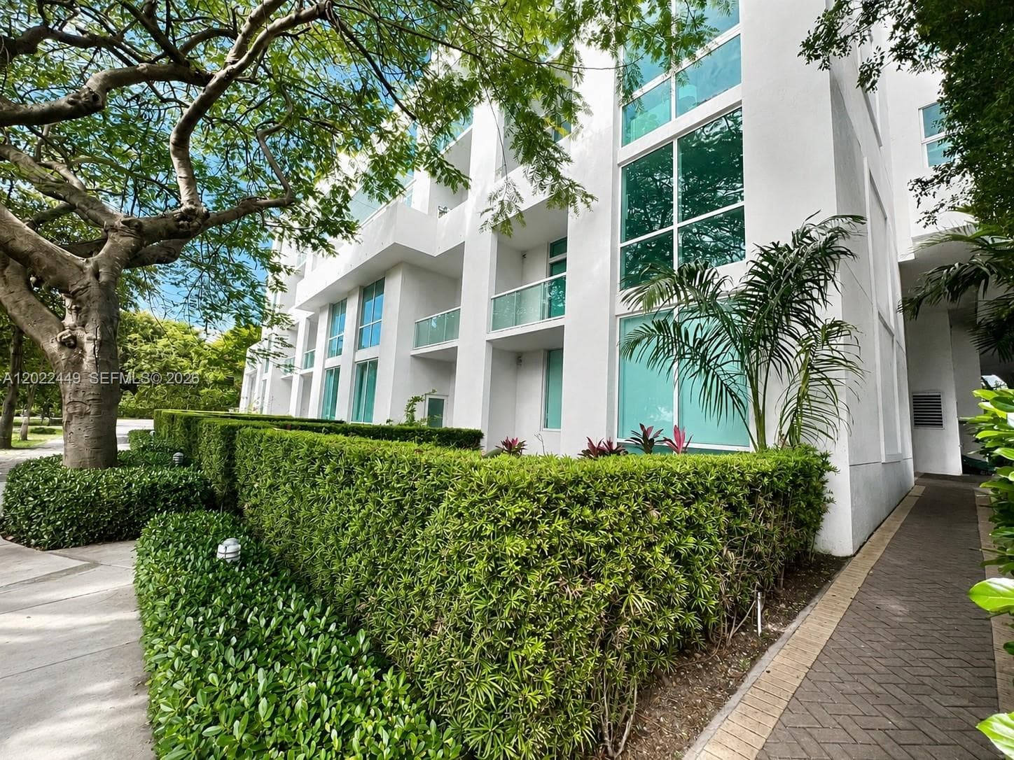 Townhouse at 1871 NW S River Dr, Miami — photo 1
