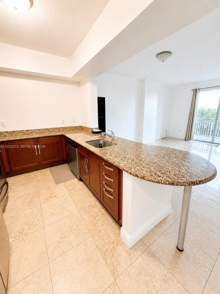 Condo at 7266 SW 88th St, Miami — photo 3