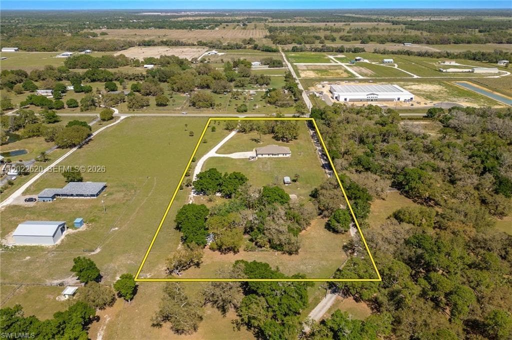 Single-family home at 5535 COUNTY ROAD 78, La Belle, FL