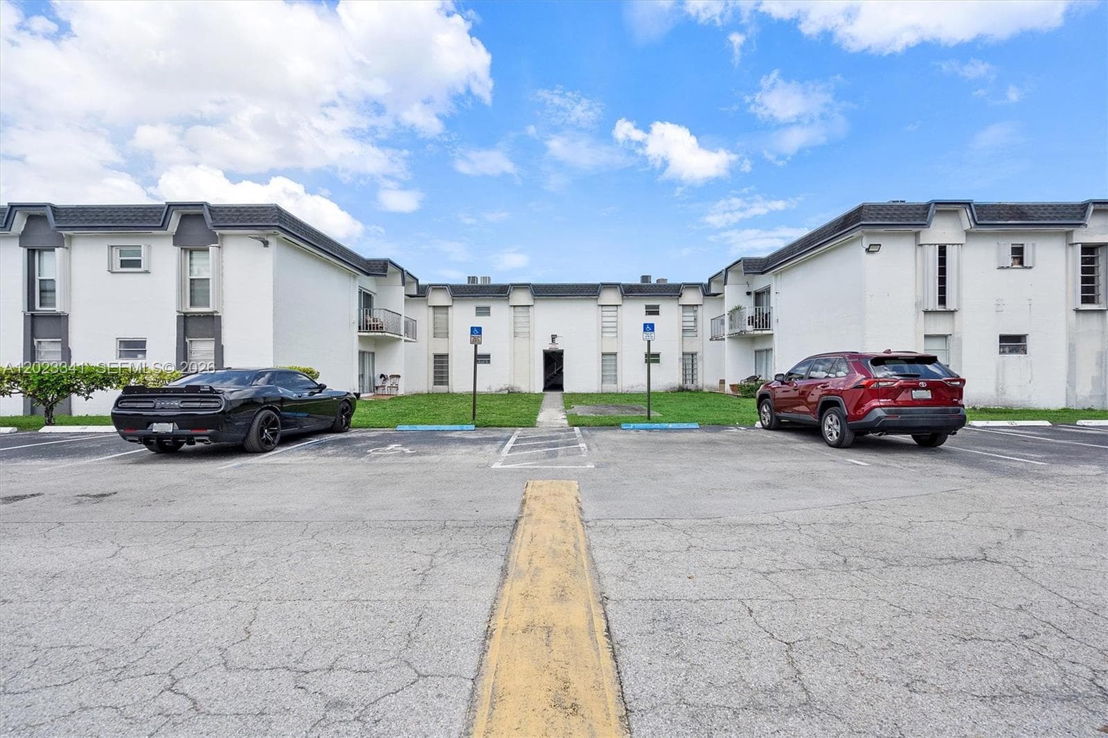Condo at 7232 SW 94th Pl, Miami — photo 2