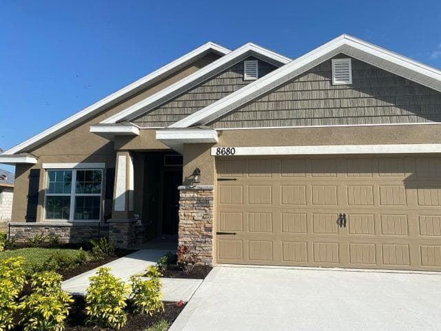 Single-family home at 8166 Merano Avenue, Fort Pierce, FL