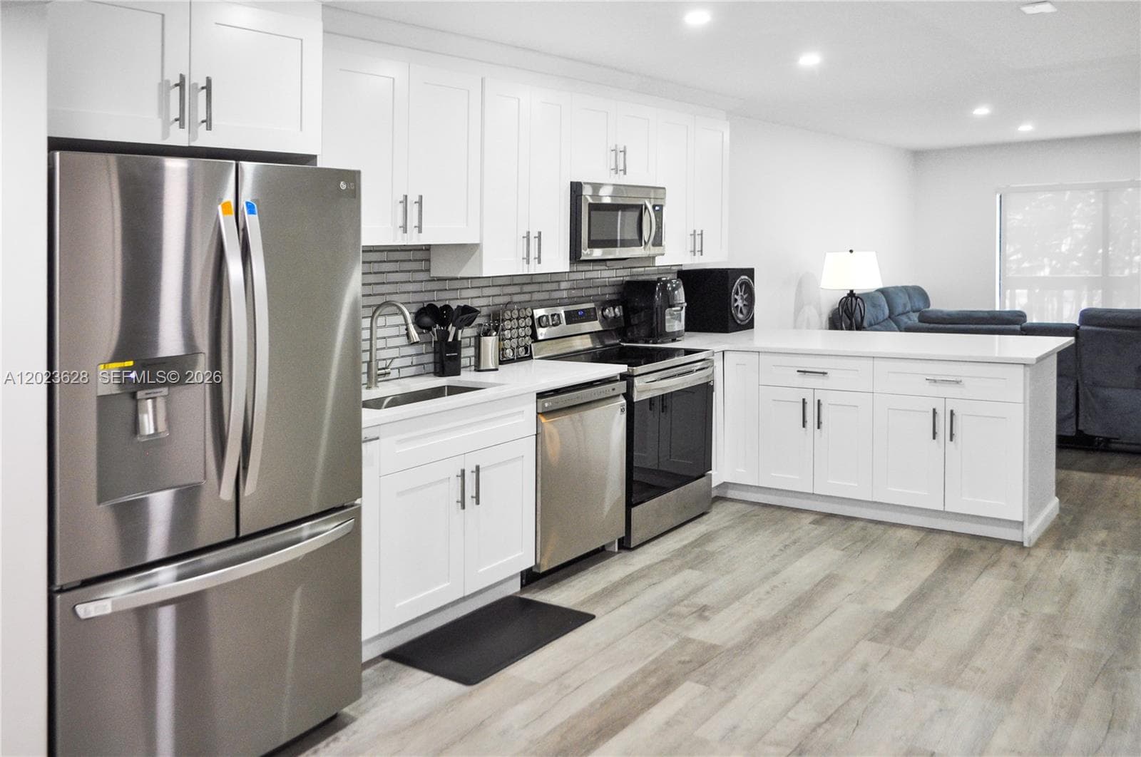 Condo en 1021 Mockingbird Ln, Plantation — foto 1