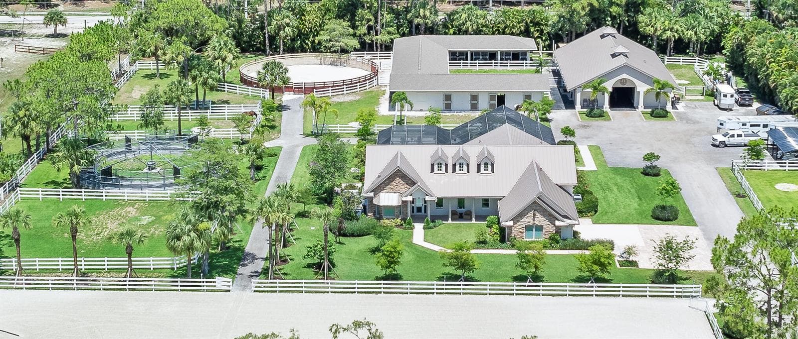 Single-family home at 1464 Stallion Drive, Loxahatchee, FL