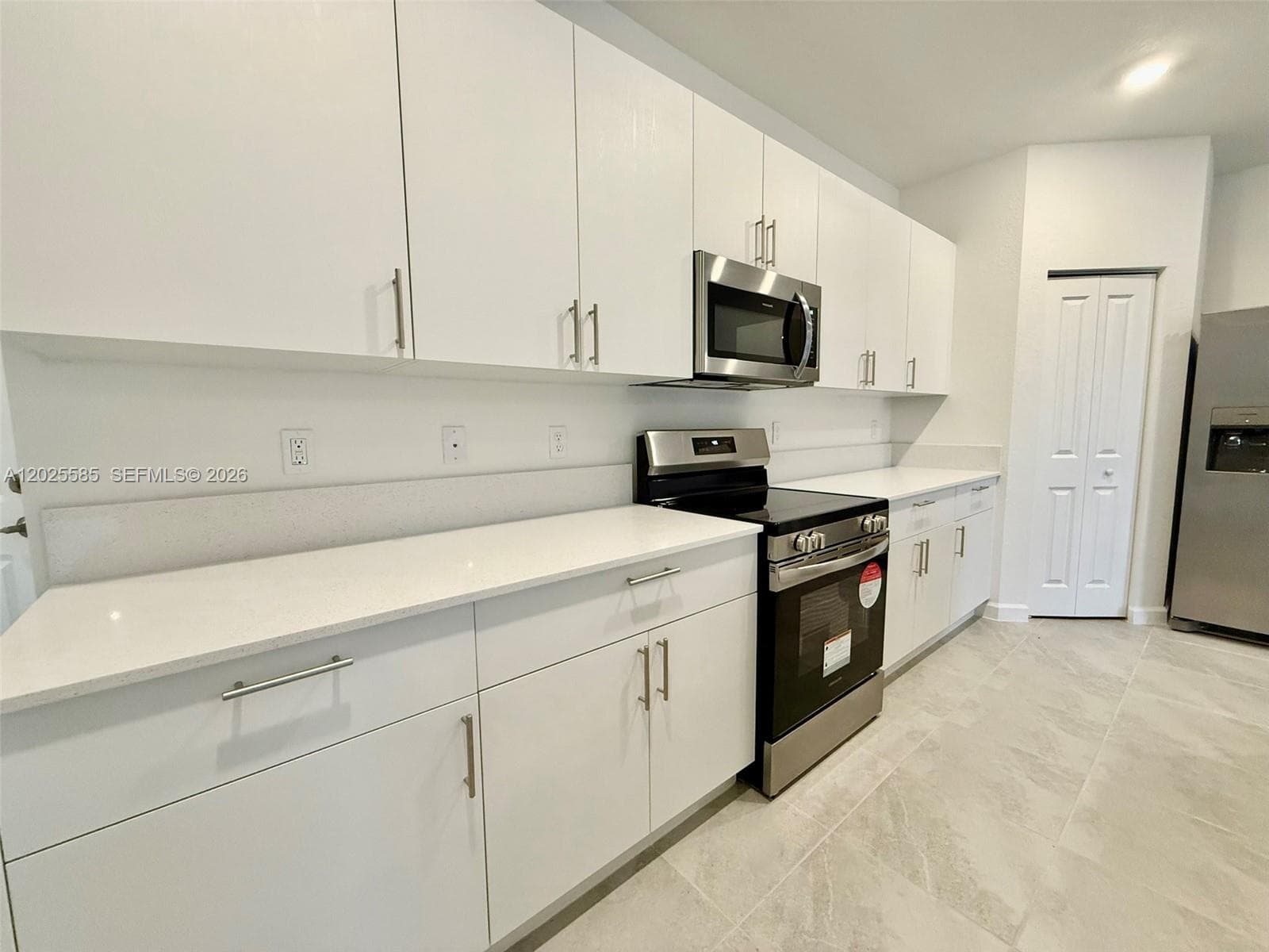 Townhouse at 2958 Park Pl, Dania Beach — photo 3