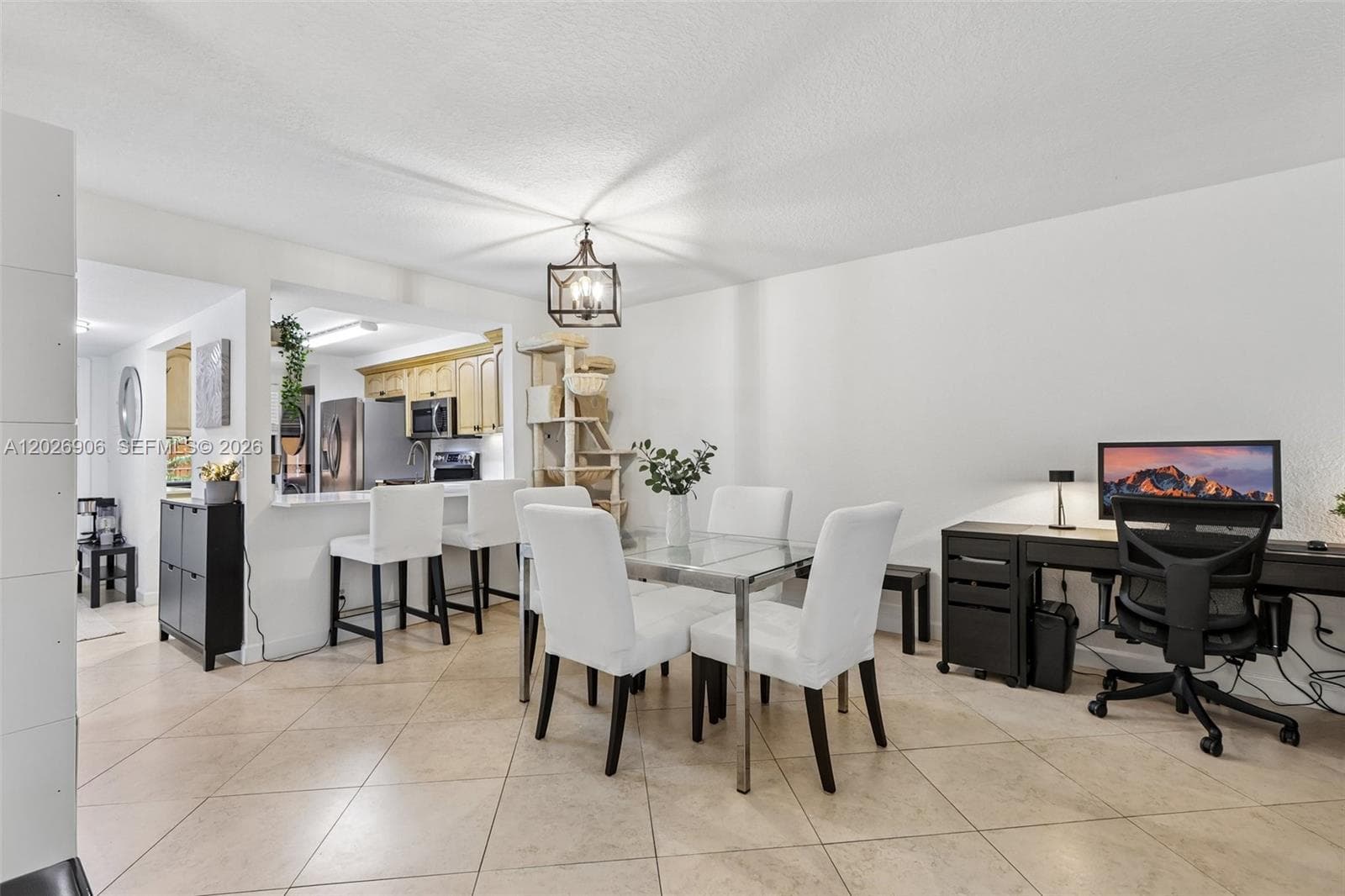 Condo at 400 Commodore Dr, Plantation — photo 3